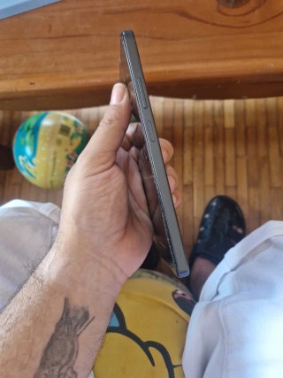 Oppo Negro