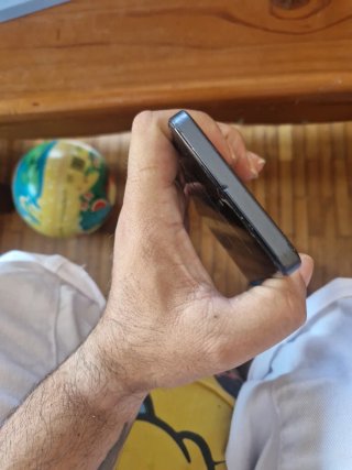 Oppo Negro