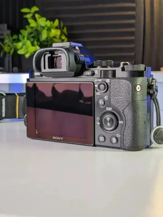 Sony Alpha 7 | 6940 Disparos.