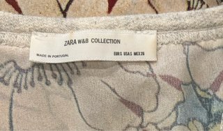 Camiseta Zara floral beige y azul