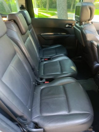 Peugeot 5008 2012