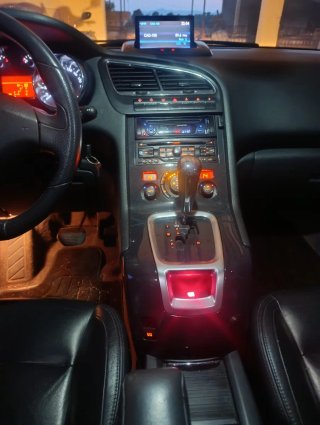 Peugeot 5008 2012