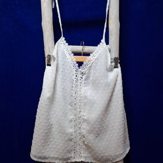 Top plumeti Shein blanco
