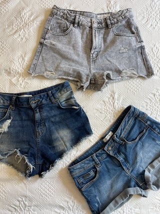 Lote Ropa Vaquera T34: 3 Pantalones y 2 Faldas