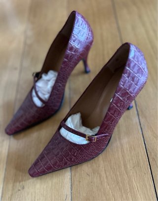 Zapatos de tacón TOOT rojos con hebilla