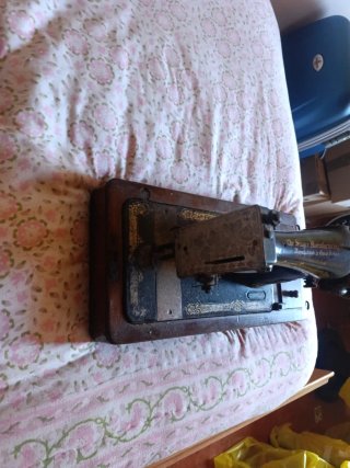 Máquina de coser Singer antigua