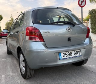 Toyota Yaris 2010