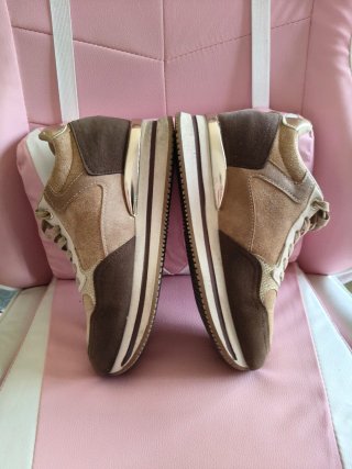 Zapatillas Beige y Marrones Talla 38