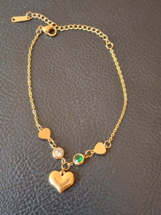 Lote 3 pendientes y 2 pulseras