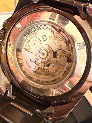 Seiko 5 Sports Monster Automático 24 Joyas