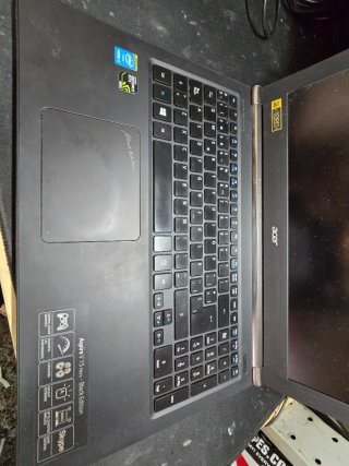 Acer Aspire V15 Nitro - Parti