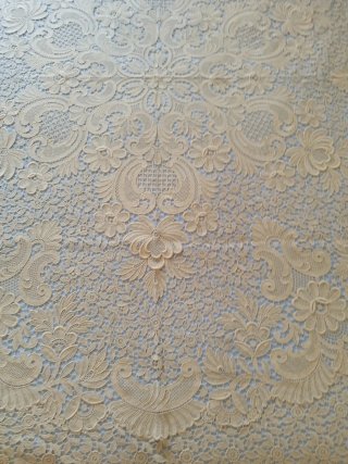Copriletto pizzo Cantù fatto a mano matrimoniale