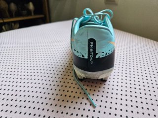 Botas de fútbol Nike Phantom GT 40