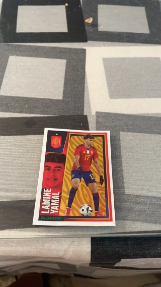 Estampita Lamine Yamal