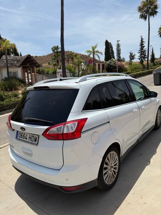 Ford Grand C-MAX 2011 150CV 7plazas