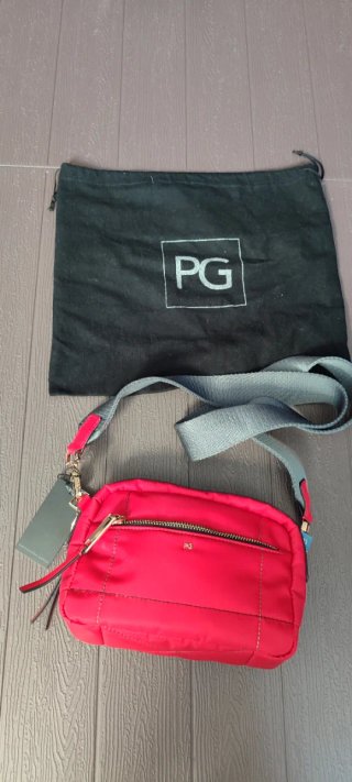 BOLSO MANO U HOMBRO PURIFICACIÓN GARCIA ROJO