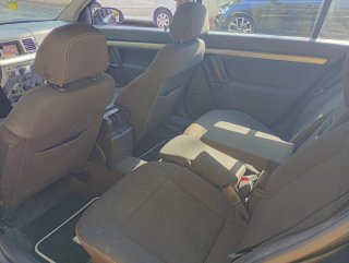 Opel Signum 2004