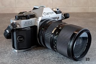 Canon AE-1 PROGRAM fotocamera analogica
