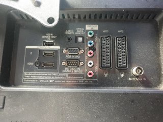 Televisión LG Negra  ( 26 pulgadas )
