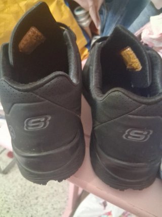 Skechers uomo antiscivolo nere