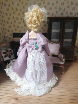 Muñeca de porcelana antigua 15cm