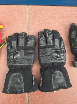 Guantes Moto cada pareja 5 € Talla M/L