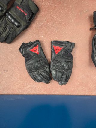Guantes Moto cada pareja 5 € Talla M/L