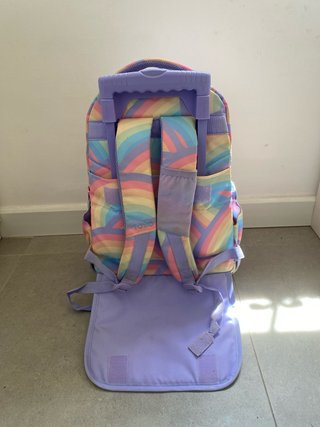 Mochila Totto con ruedas arcoíris
