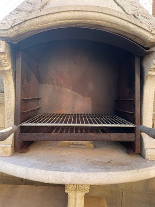Barbacoa de piedra decorativa