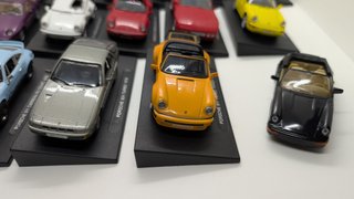 Modellini Porsche 1:43 con basetta singoli o lotto
