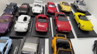 Modellini Porsche 1:43 con basetta singoli o lotto