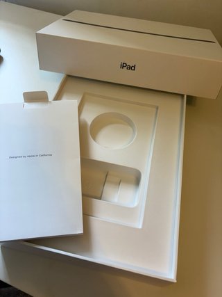 Caja iPad 9ª Gen