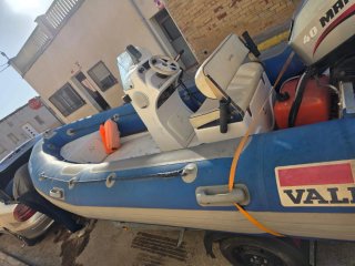 Barco semirrígida Valiant 4.60m 40cv Matrícula de