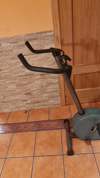 Bicicleta Estática Training 145 Magnetic