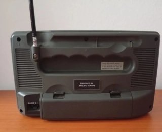 Radio Digital Portátil Philips AZ 2340