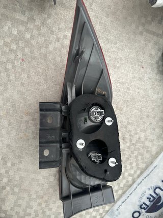 Piloto trasero derecho Honda Accord
