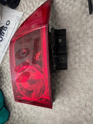Piloto trasero derecho Honda Accord