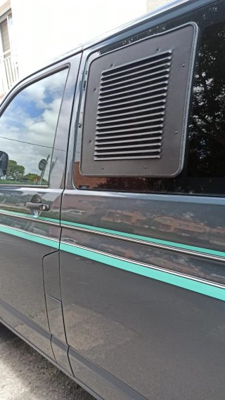 Furgoneta Camper Volkswagen Multivan Beach T5