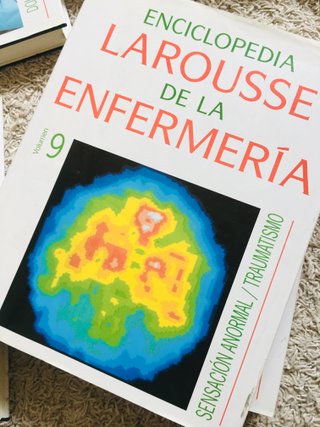Enciclopedia Larousse De La Enfermería