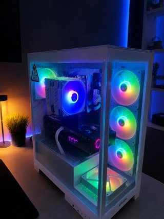 PC Gaming de Gama Alta | Ryzen 7 9800X3D