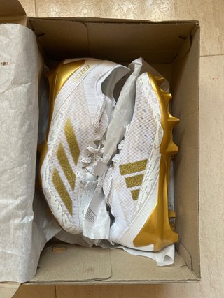Botas de fútbol Adidas Adizero Blancas y Doradas