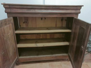 Cómoda de madera maciza