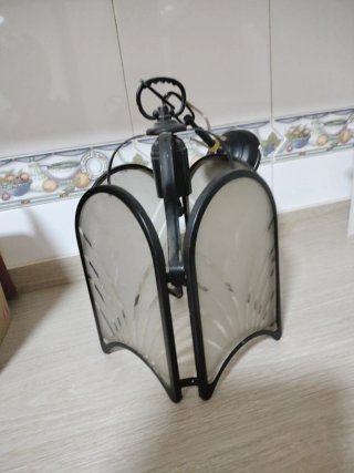 Lámpara farol de  metal y cristal