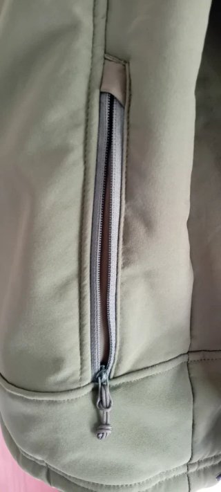 Chaqueta impermeable y caliente montaña. Decathlon