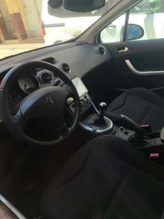 Peugeot 308 2011