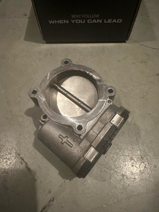 Cuerpo de acelerador BBK 1941 Mustang GT 5.0