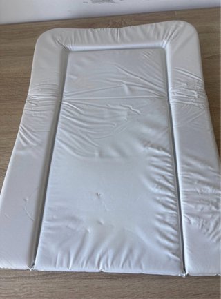 Cambiador IKEA de bebé