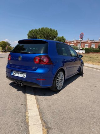 volkswagen golf r32