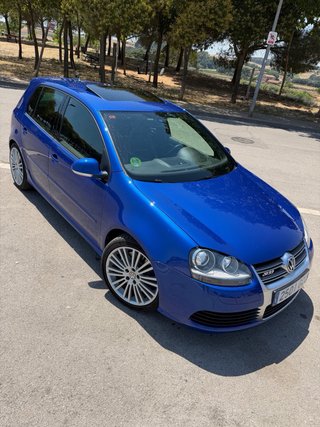 volkswagen golf r32