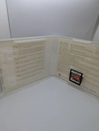 Nintendo 2DS + Caricabatterie + 2 Giochi